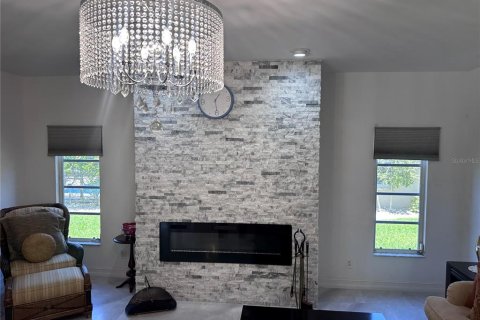 Villa ou maison à vendre à Cape Coral, Floride: 3 chambres, 217.76 m2 № 1734393 - photo 22