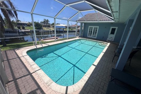 Villa ou maison à vendre à Cape Coral, Floride: 3 chambres, 217.76 m2 № 1734393 - photo 9