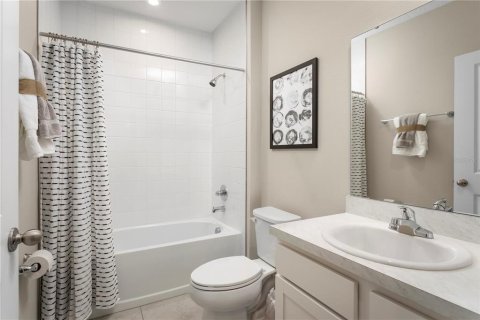 Villa ou maison à vendre à Haines City, Floride: 4 chambres, 159.98 m2 № 2147887 - photo 17