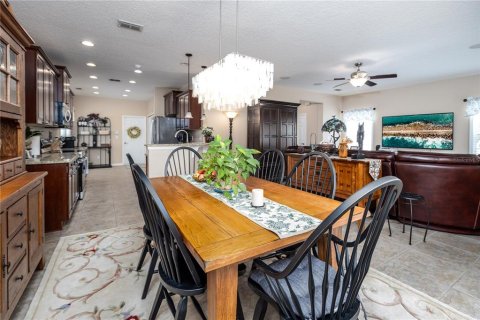 House in Jacksonville, Florida 3 bedrooms, 239.97 sq.m. № 1917179 - photo 3
