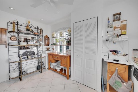 Copropriété à vendre à Sunrise, Floride: 2 chambres, 95.69 m2 № 2084381 - photo 4