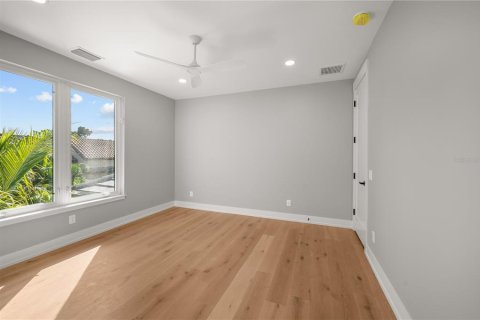 Casa en venta en Longboat Key, Florida, 5 dormitorios, 371.61 m2 № 2386248 - foto 27