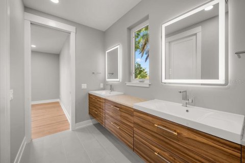 Casa en venta en Longboat Key, Florida, 5 dormitorios, 371.61 m2 № 2386248 - foto 25