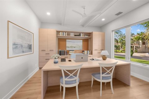 Casa en venta en Longboat Key, Florida, 5 dormitorios, 371.61 m2 № 2386248 - foto 13