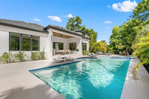 Casa en venta en Longboat Key, Florida, 5 dormitorios, 371.61 m2 № 2386248 - foto 30