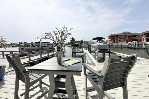 Casa en venta en Saint Petersburg, Florida, 2 dormitorios, 182.37 m2 № 2206658 - foto 26