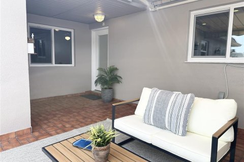 Casa en venta en Saint Petersburg, Florida, 2 dormitorios, 182.37 m2 № 2206658 - foto 6