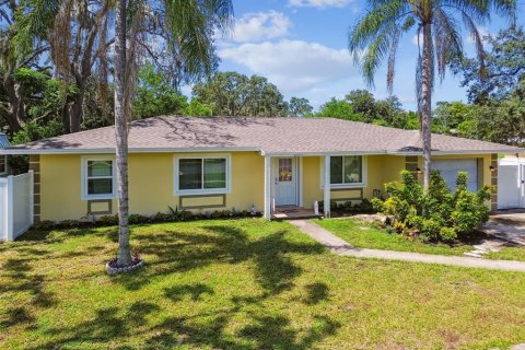 Villa ou maison à vendre à Spring Hill, Floride: 3 chambres, 151.06 m2 № 1869372 - photo 1
