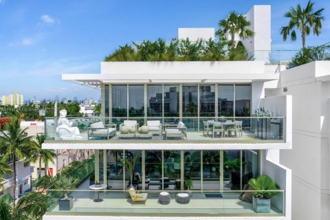 Copropriété à vendre à Miami Beach, Floride: 4 chambres, 344.2 m2 № 1966794 - photo 1