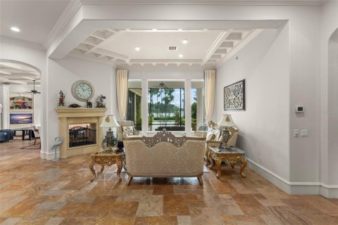 House in Windermere, Florida 5 bedrooms, 664.99 sq.m. № 2289712 - photo 3