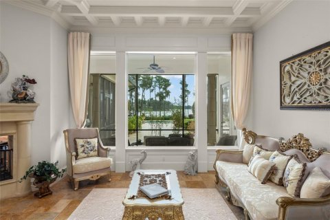House in Windermere, Florida 5 bedrooms, 664.99 sq.m. № 2289712 - photo 4