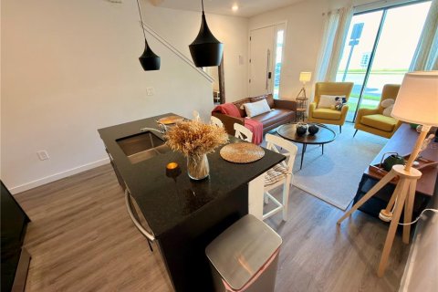 Купить таунхаус в Киссимми, Флорида 7 комнат, 126.81м2, № 2361411 - фото 18