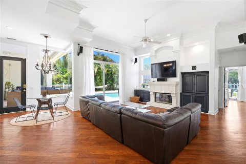 Villa ou maison à vendre à Palm Harbor, Floride: 5 chambres, 293.85 m2 № 2302221 - photo 4