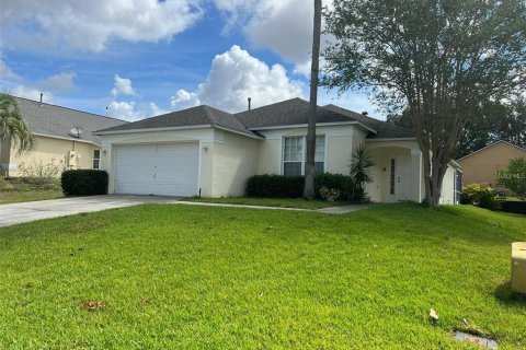 Casa en venta en Davenport, Florida, 4 dormitorios, 171.13 m2 № 1663183 - foto 1
