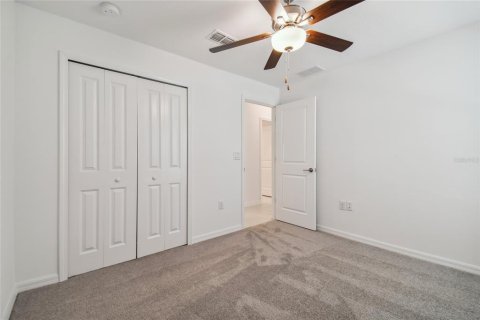 House in San Antonio, Florida 4 bedrooms, 168.15 sq.m. № 1913843 - photo 21