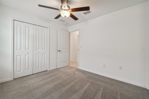 House in San Antonio, Florida 4 bedrooms, 168.15 sq.m. № 1913843 - photo 23