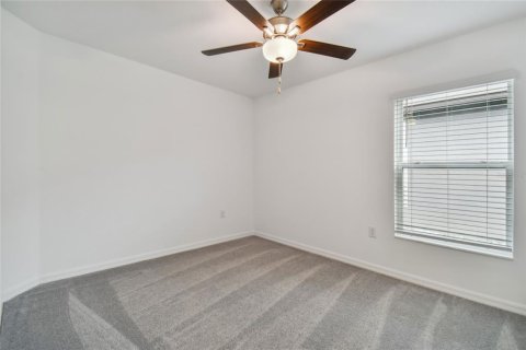 House in San Antonio, Florida 4 bedrooms, 168.15 sq.m. № 1913843 - photo 22