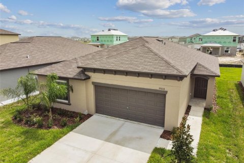 House in San Antonio, Florida 4 bedrooms, 168.15 sq.m. № 1913843 - photo 1