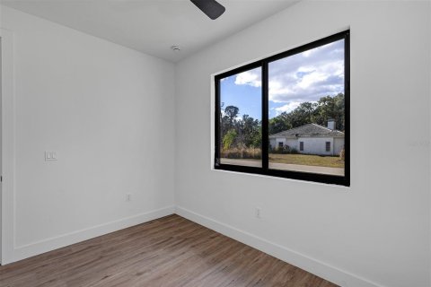 Villa ou maison à vendre à Port Charlotte, Floride: 4 chambres, 156.35 m2 № 2166994 - photo 23
