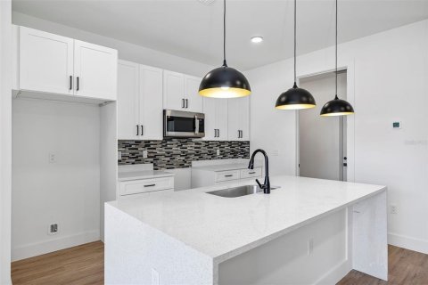 Villa ou maison à vendre à Port Charlotte, Floride: 4 chambres, 156.35 m2 № 2166994 - photo 14