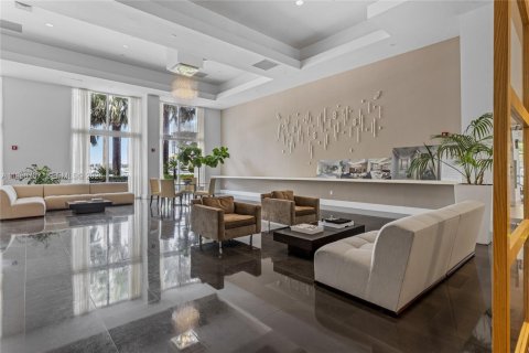 Condominio en venta en Miami Beach, Florida, 2 dormitorios, 137.22 m2 № 2029932 - foto 26