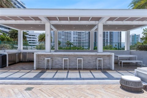 Condominio en venta en Miami Beach, Florida, 2 dormitorios, 137.22 m2 № 2029932 - foto 21