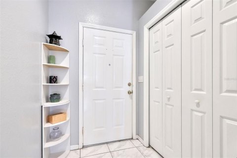 Touwnhouse à vendre à Kenneth City, Floride: 3 chambres, 151.43 m2 № 2129759 - photo 7