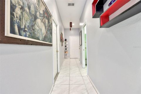 Touwnhouse à vendre à Kenneth City, Floride: 3 chambres, 151.43 m2 № 2129759 - photo 8