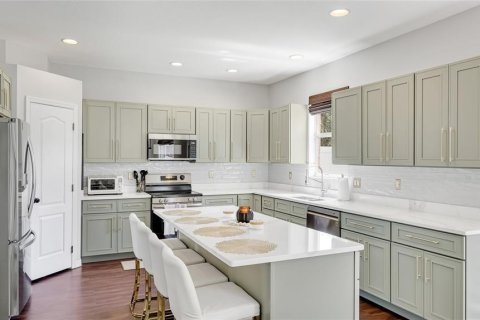 House in Ellenton, Florida 4 bedrooms, 270.25 sq.m. № 1879100 - photo 2