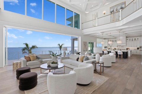 House in Tampa, Florida 6 bedrooms, 877.18 sq.m. № 957235 - photo 9