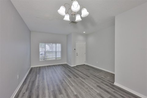Townhouse in Gibsonton, Florida 2 bedrooms, 126.35 sq.m. № 1913907 - photo 14