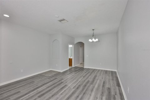 Townhouse in Gibsonton, Florida 2 bedrooms, 126.35 sq.m. № 1913907 - photo 13