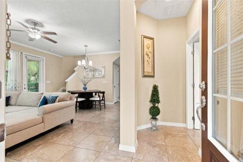 Touwnhouse à vendre à Lutz, Floride: 3 chambres, 201.78 m2 № 2380890 - photo 4