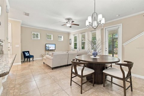 Touwnhouse à vendre à Lutz, Floride: 3 chambres, 201.78 m2 № 2380890 - photo 7