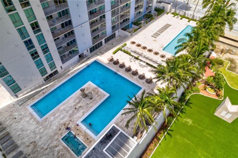 Condominio en alquiler en Miami, Florida, 47.1 m2 № 2054376 - foto 5