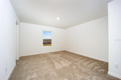 Townhouse in Dundee, Florida 3 bedrooms, 168.8 sq.m. № 1905940 - photo 13