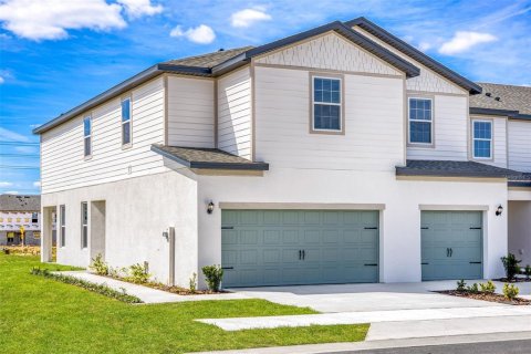 Townhouse in Dundee, Florida 3 bedrooms, 168.8 sq.m. № 1905940 - photo 2