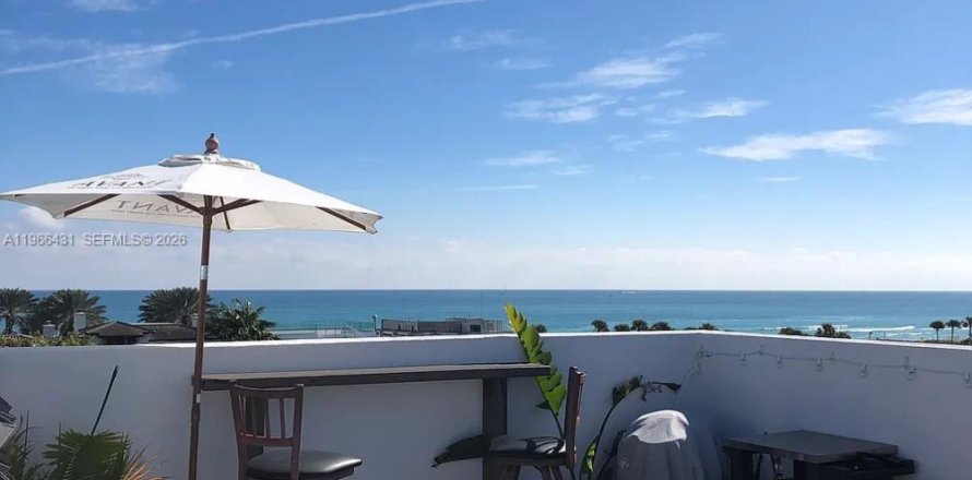 Кондоминиум с 2 спальнями в Майами-Бич, Флорида № 2028159