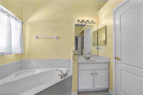 Casa en venta en Clermont, Florida, 2 dormitorios, 188.68 m2 № 2383817 - foto 22