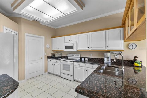 Casa en venta en Clermont, Florida, 2 dormitorios, 188.68 m2 № 2383817 - foto 14