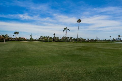 Condominio en venta en Saint Petersburg, Florida, 2 dormitorios, 99.41 m2 № 2142873 - foto 22
