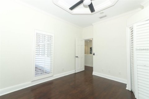 House in Winter Park, Florida 5 bedrooms, 254.09 sq.m. № 2231337 - photo 13