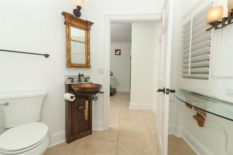 House in Winter Park, Florida 5 bedrooms, 254.09 sq.m. № 2231337 - photo 28
