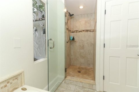 House in Winter Park, Florida 5 bedrooms, 254.09 sq.m. № 2231337 - photo 15