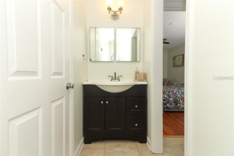 House in Winter Park, Florida 5 bedrooms, 254.09 sq.m. № 2231337 - photo 4