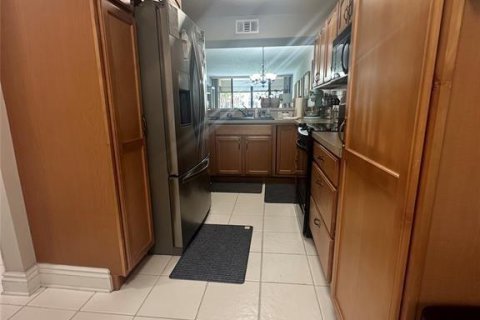 Condominio en venta en Margate, Florida, 2 dormitorios, 101.26 m2 № 2171505 - foto 15