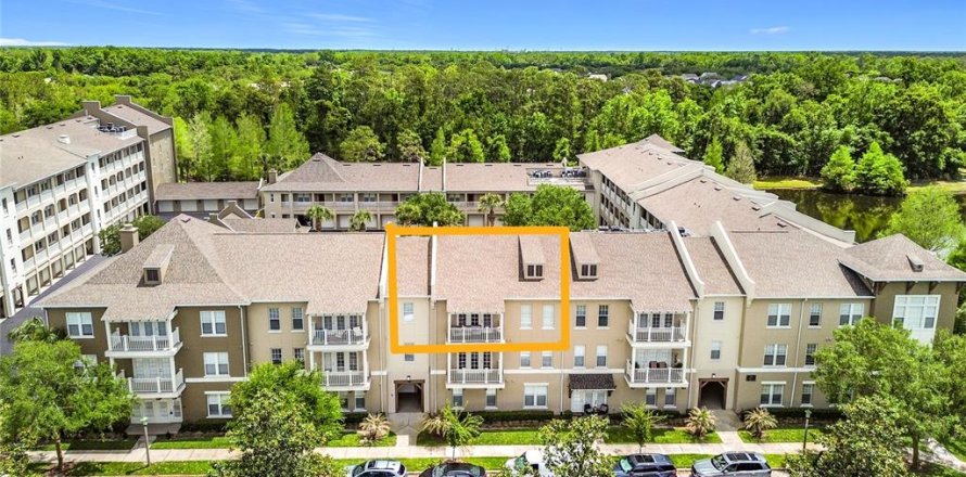 Condominio en Celebration, Florida, 3 dormitorios № 2221934