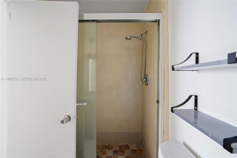 Copropriété à louer à North Miami, Floride: 2 chambres, 89.46 m2 № 2047354 - photo 26