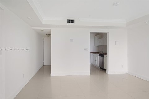 Copropriété à louer à North Miami, Floride: 2 chambres, 89.46 m2 № 2047354 - photo 9
