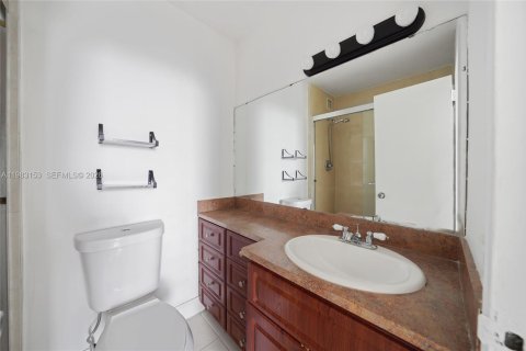 Copropriété à louer à North Miami, Floride: 2 chambres, 89.46 m2 № 2047354 - photo 27